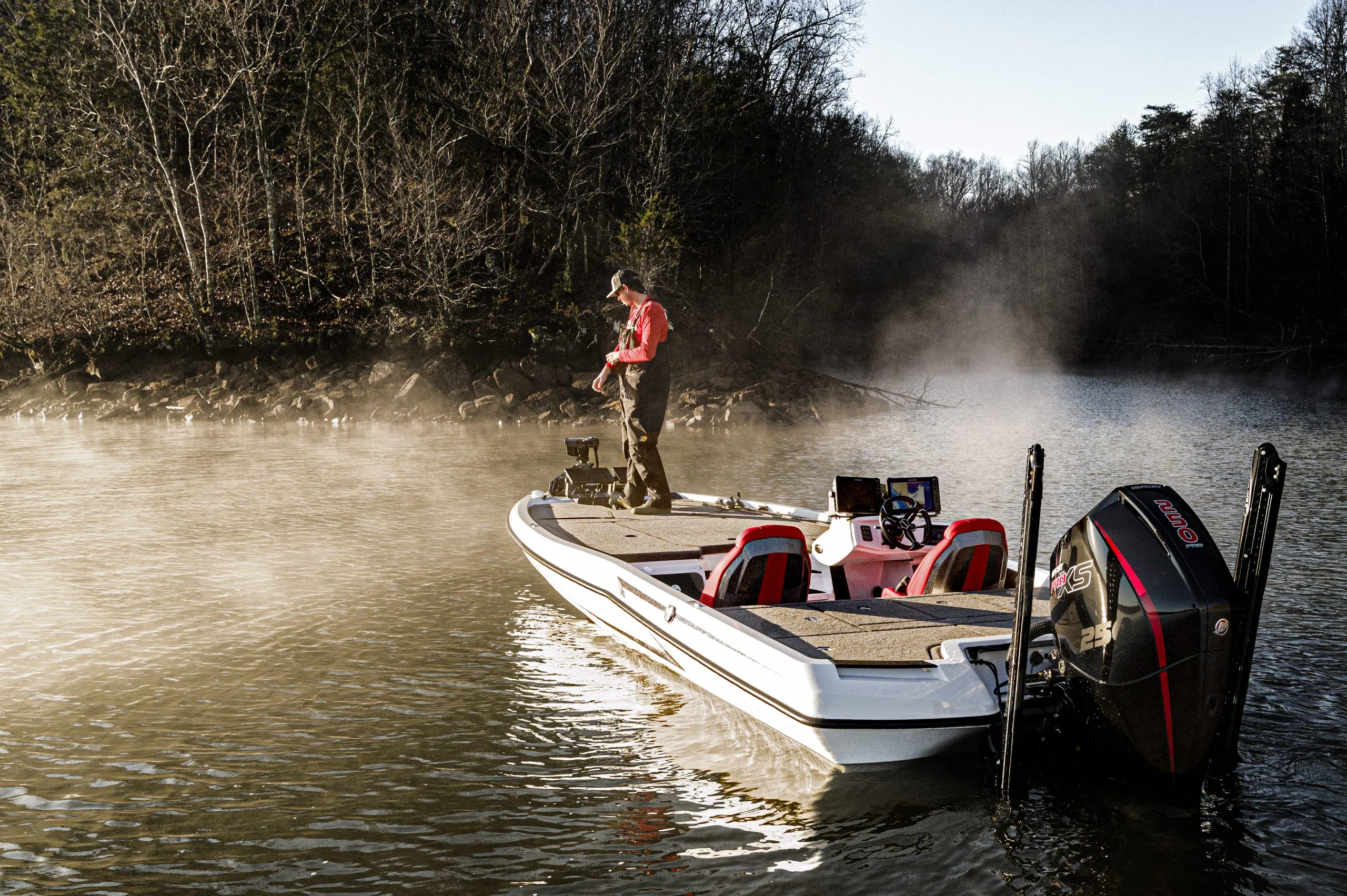 LX21 Bass Boat In White With Red Seats In A Lake